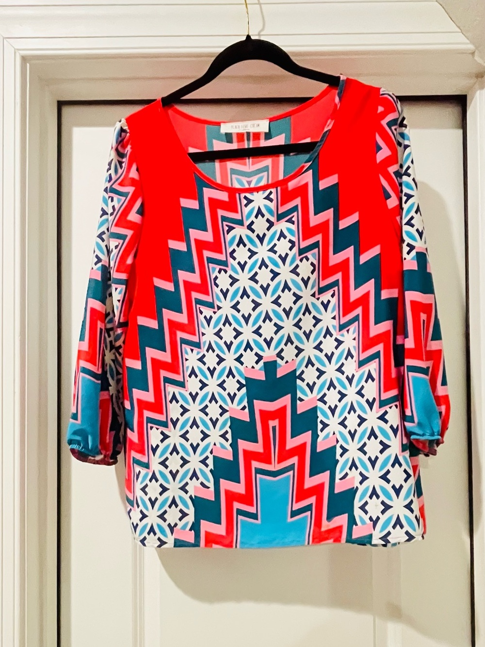 Peach Love California Red and Teal Geometric Scoop Neck Blouse